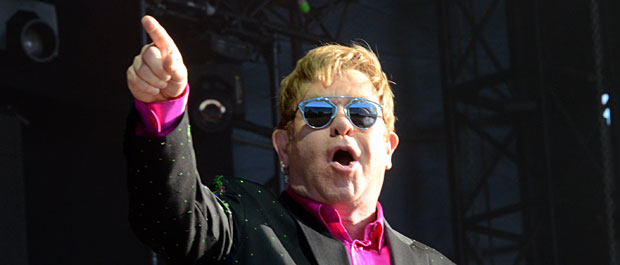 Elton-banner