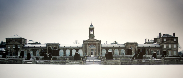 bowood-house-in-the-snow-banner