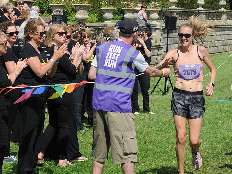 Paula Radcliffe in the 10k run